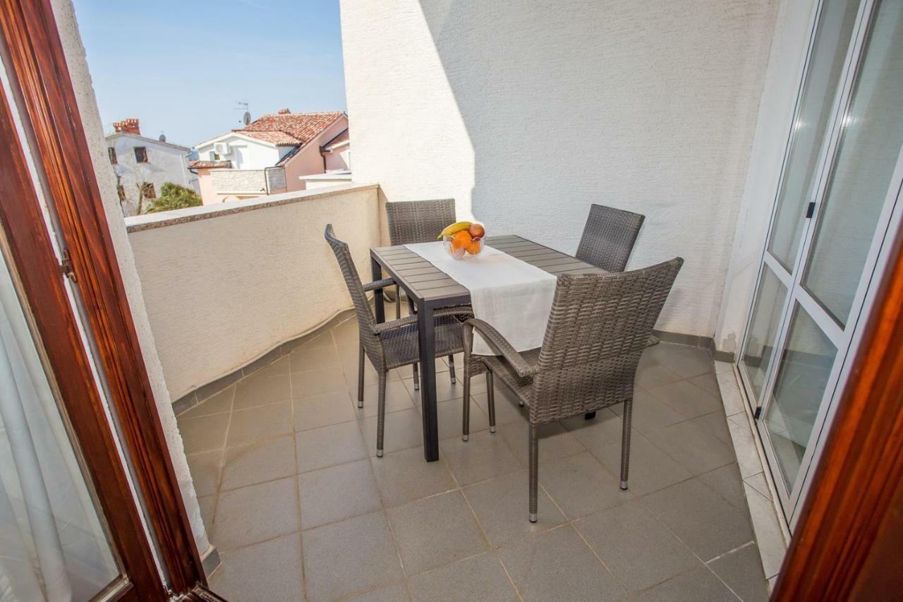 Mirjana Spada Poreč Buitenkant foto